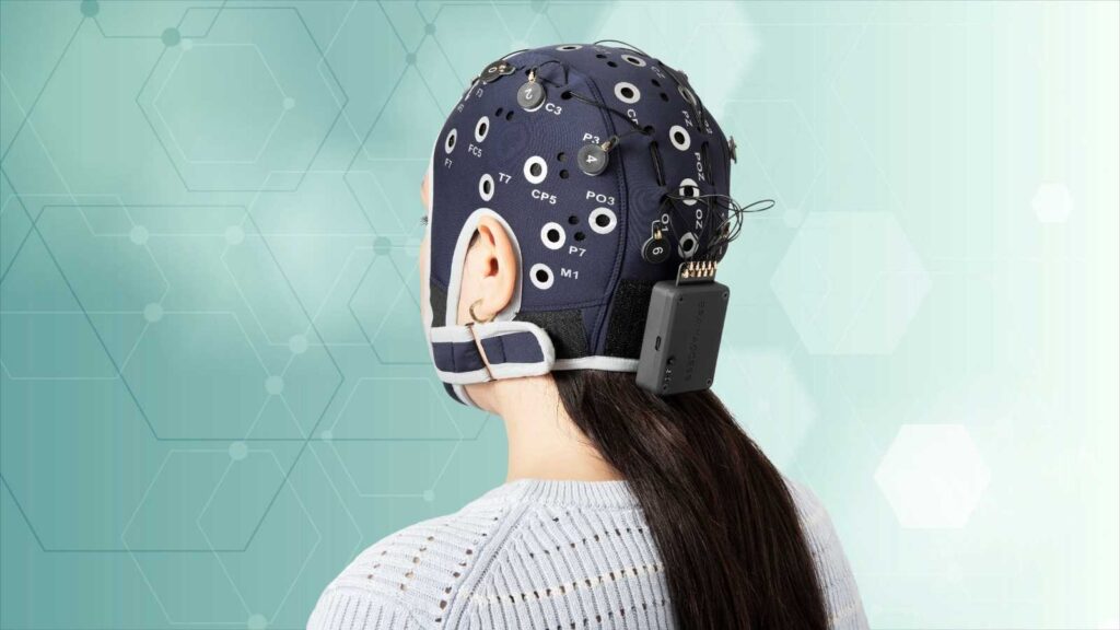 A Comparative Analysis of EEG Cap Technologies - BrainAccess A Comparative Analysis of EEG Cap Technologies