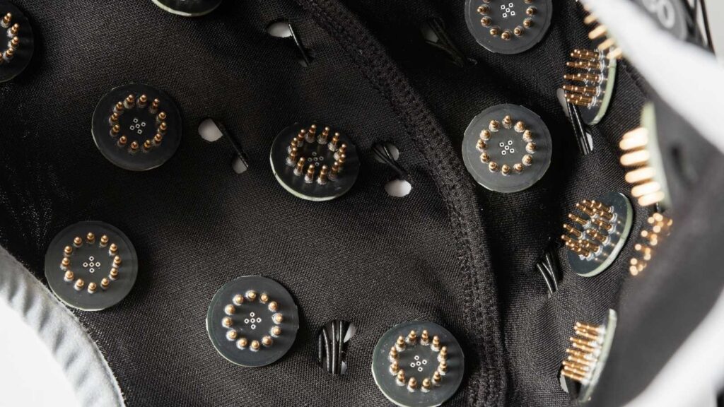 Is More Channels Always Better? A practical guide to EEG electrode count trade-offs - BrainAccess Is More Channels Always Better? A practical guide to EEG electrode count trade-offs