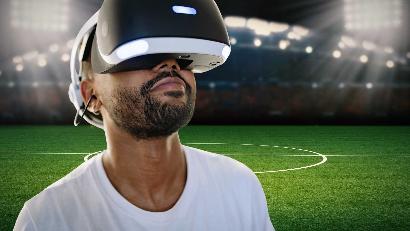Can a VR Headset Make You a Better Footballer? A Study with BrainAccess MAXI Says Yes - BrainAccess Can a VR Headset Make You a Better Footballer? A Study with BrainAccess MAXI Says Yes - BrainAccess